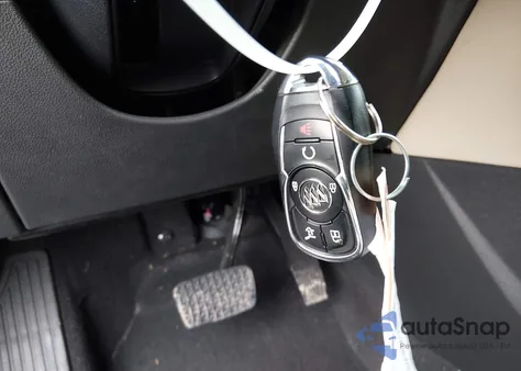 2018 Buick Envision Premium Ii z USA, uszkodzony, nr VIN LRBFX4SX2JD004339